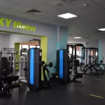 Занятия йогой, фитнесом в спортзале Skyfitness5 Сургут