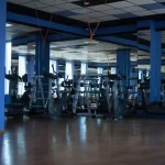Занятия йогой, фитнесом в спортзале SkyGym Белгород
