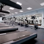 Занятия йогой, фитнесом в спортзале SkyGym Долгопрудный