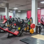 Занятия йогой, фитнесом в спортзале Sl-fit Новороссийск