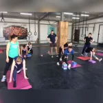 Занятия йогой, фитнесом в спортзале Smart Up Владивосток