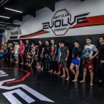 Занятия йогой, фитнесом в спортзале Смешанные единоборства Mma Пермь