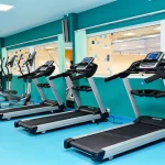 Занятия йогой, фитнесом в спортзале Снегири Москва