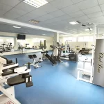 Занятия йогой, фитнесом в спортзале Снегири Москва