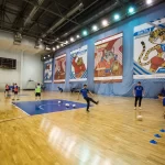 Занятия йогой, фитнесом в спортзале Содружество Москва