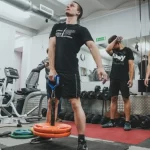 Занятия йогой, фитнесом в спортзале Соф Эллада Астрахань