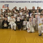 Занятия йогой, фитнесом в спортзале Союз боевых единоборств Липецкой области Липецк