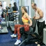 Занятия йогой, фитнесом в спортзале Союз Калининград