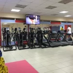 Занятия йогой, фитнесом в спортзале Солнце Белогорск