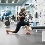 Занятия йогой, фитнесом в спортзале Сотвори себя Бийск