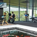 Занятия йогой, фитнесом в спортзале SPA Fitness Ялта