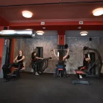 Занятия йогой, фитнесом в спортзале Sparta Gym Осинники