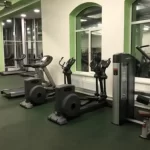 Занятия йогой, фитнесом в спортзале Спарта Нижний Тагил