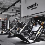 Занятия йогой, фитнесом в спортзале Spirit. Fitness Реутов