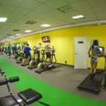 Занятия йогой, фитнесом в спортзале Sport Club Стерлитамак