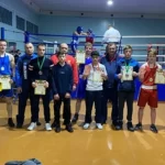 Занятия йогой, фитнесом в спортзале Спорт клуб Золотые перчатки Москва