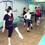 Занятия йогой, фитнесом в спортзале Sport life Усть-Кут