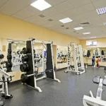 Занятия йогой, фитнесом в спортзале Sport Line Ярославль