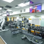 Занятия йогой, фитнесом в спортзале SportExpert Бийск