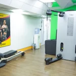Занятия йогой, фитнесом в спортзале SportExpert Бийск