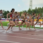 Занятия йогой, фитнесом в спортзале Спортивная школа олимпийского резерва Фламинго по легкой атлетике Новосибирск
