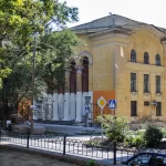 Занятия йогой, фитнесом в спортзале Спортивный клуб Автодорожного колледжа Ростов-на-Дону
