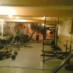 Занятия йогой, фитнесом в спортзале Спортивный клуб Фаворит Бийск