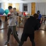 Занятия йогой, фитнесом в спортзале Спортивный клуб на Спиридоновке Москва