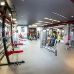 Занятия йогой, фитнесом в спортзале Спортивный клуб Заряд Нижний Новгород