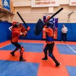 Занятия йогой, фитнесом в спортзале Спортивный меч, Современный мечевой бой, Классическая рапира, детские тренировки по фехтованию Москва