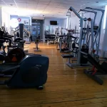 Занятия йогой, фитнесом в спортзале СпортХаус Казань