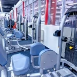 Занятия йогой, фитнесом в спортзале СпортЛэнд Оболонь