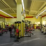 Занятия йогой, фитнесом в спортзале Sports club Махачкала