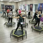 Занятия йогой, фитнесом в спортзале Sports club Saturn Шумиха