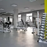 Занятия йогой, фитнесом в спортзале Спотрклуб ДКБФ Калининград