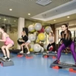 Занятия йогой, фитнесом в спортзале Сталь Брянск