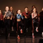 Занятия йогой, фитнесом в спортзале Star Dance Тюмень