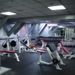 Занятия йогой, фитнесом в спортзале Старт Красногорск