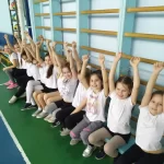 Занятия йогой, фитнесом в спортзале Старт, школа Физического Воспитания для Детей Нижний Тагил