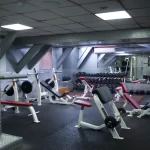 Занятия йогой, фитнесом в спортзале Start Владивосток