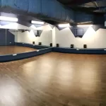 Занятия йогой, фитнесом в спортзале Step Up Москва