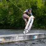 Занятия йогой, фитнесом в спортзале Строгино Wake Park Москва