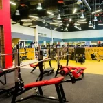 Занятия йогой, фитнесом в спортзале Strong Fitness Hall Нижневартовск