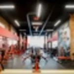 Занятия йогой, фитнесом в спортзале Strong Fitness Hall Нижневартовск