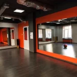 Занятия йогой, фитнесом в спортзале Студия фитнеса FrontFit Москва