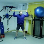 Занятия йогой, фитнесом в спортзале Студия персонального тренинга Gantelkaclub Кириши