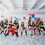 Занятия йогой, фитнесом в спортзале Студия современного танца Mix Dance Уссурийск