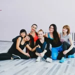 Занятия йогой, фитнесом в спортзале Студия современного танца Mix Dance Уссурийск