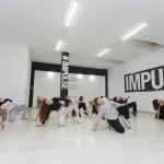 Занятия йогой, фитнесом в спортзале Студия танца Импульс Краснодар