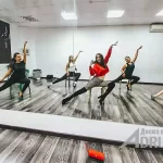 Занятия йогой, фитнесом в спортзале Студия Танцев Кокетка Новороссийск